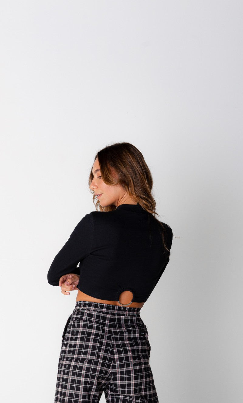 Cropped manga longa preto