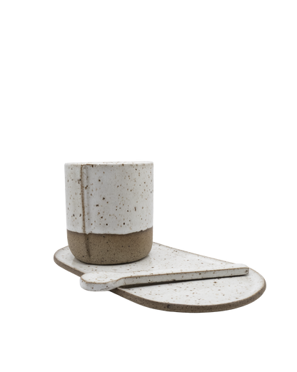 Conjunto copo, pires e colher