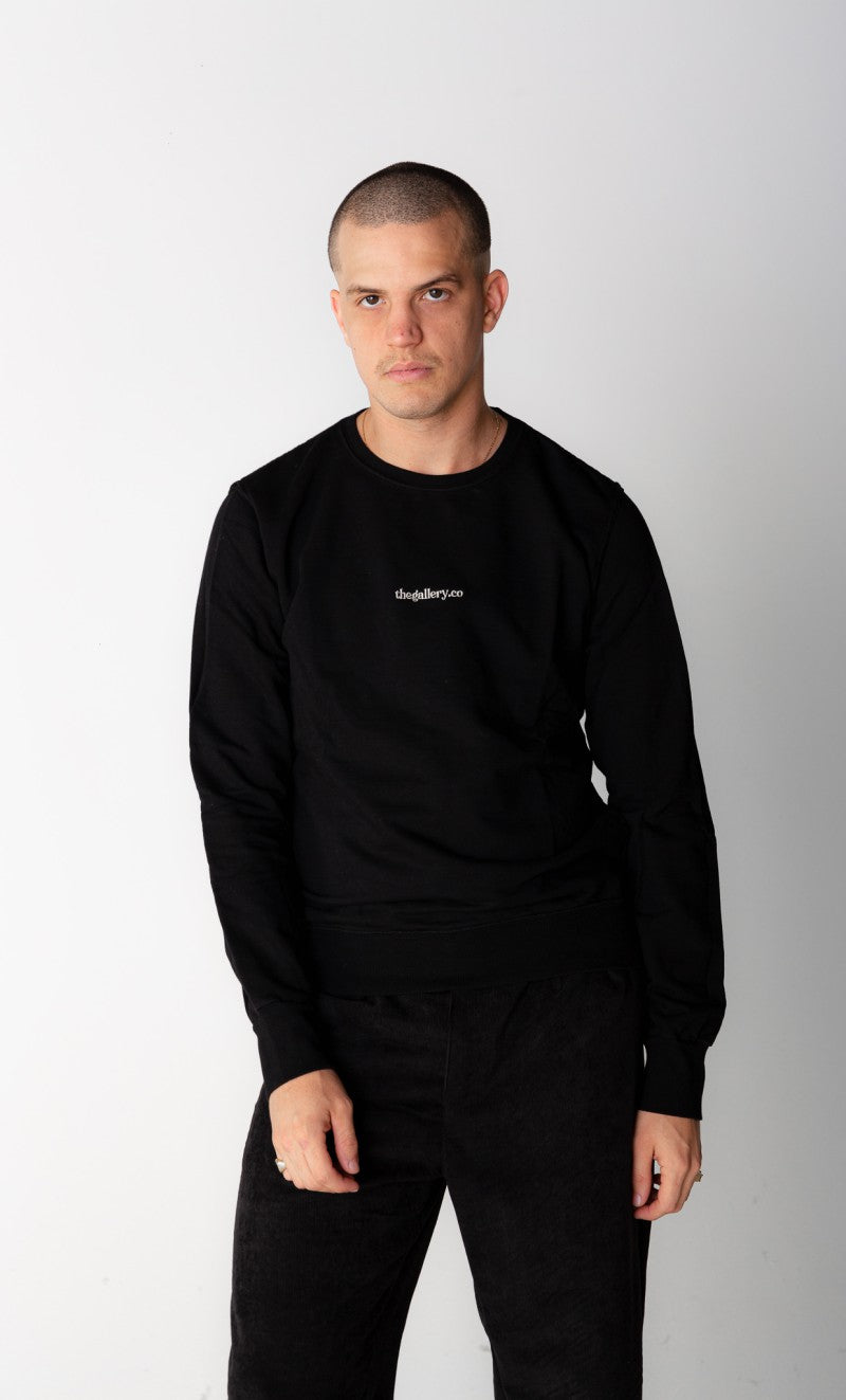 Moletom Básico Bordado Preto